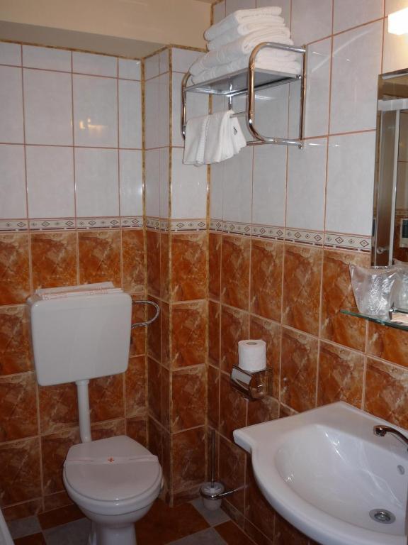Hotel Sud Джурджу Экстерьер фото
